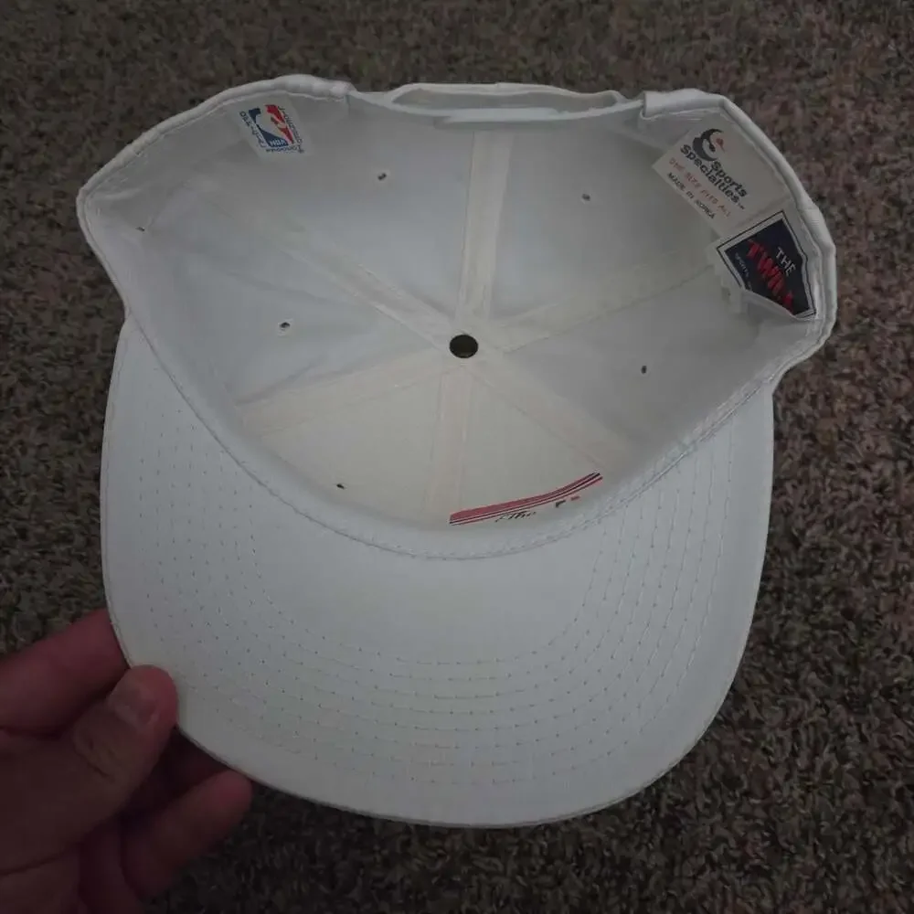Vintage Sports Specialties Detroit Pistons 1989 NBA World Champions Snapback Hat